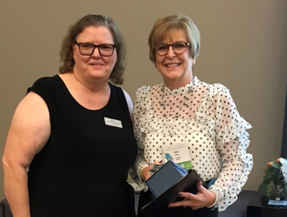 2021-Polestar-recipient-Gail-Janz-with-AISLE-President-Mary